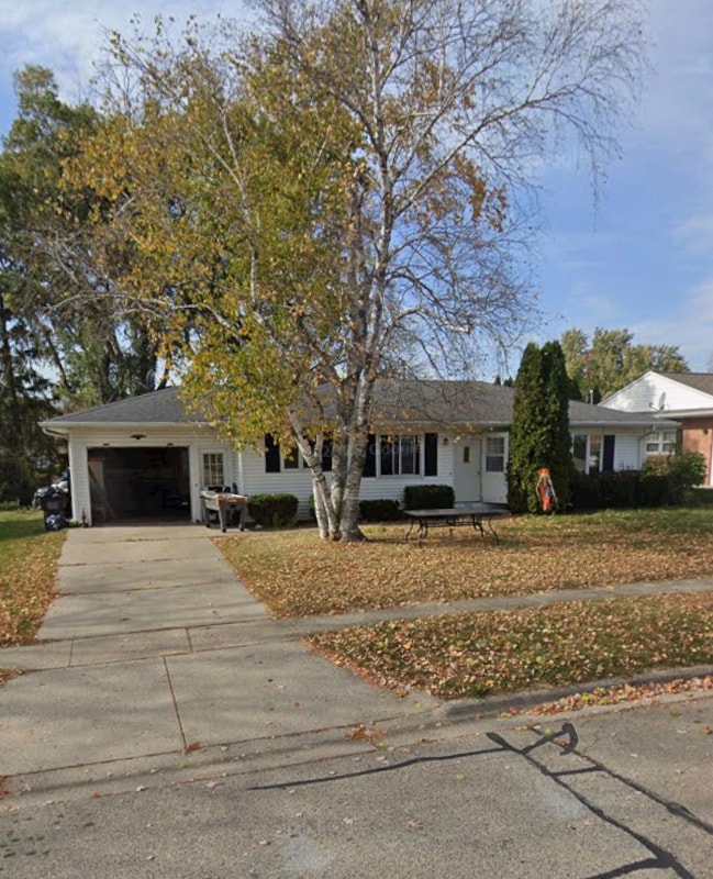 property at 229 S Kranz Ave