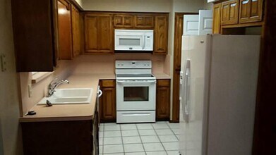 1005 Packard Dr in Arlington, TX - Building Photo - Building Photo