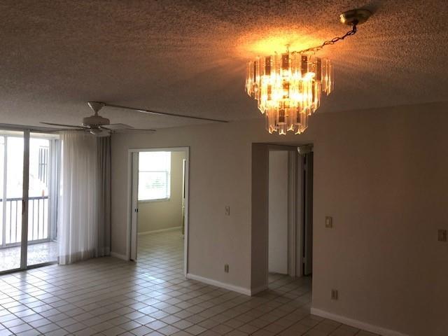 5280 NW 2nd Ave in Boca Raton, FL - Building Photo - Building Photo