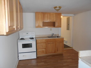 528 E Patapsco Ave in Baltimore, MD - Building Photo - Building Photo