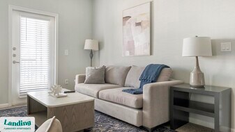 715 W Slaughter Ln, Unit 1130 in Austin, TX - Building Photo