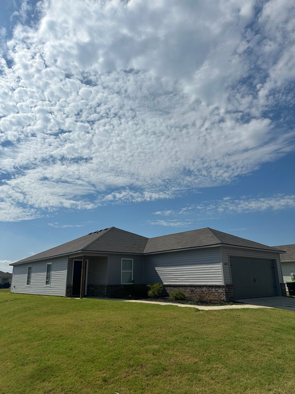 property at 4030 Hudson Ct SW