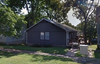 1312 Ohio St, Unit 2 in Lawrence, KS - Building Photo - Building Photo