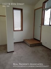 1127 N 85th St in Seattle, WA - Building Photo - Building Photo