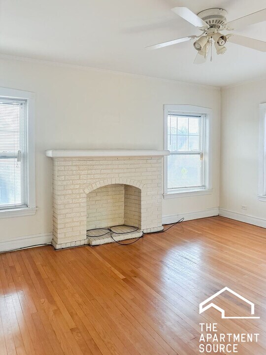 5131 N Wolcott Ave, Unit 2 in Chicago, IL - Building Photo