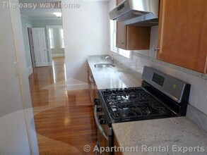 17 Milton St in Cambridge, MA - Building Photo - Building Photo