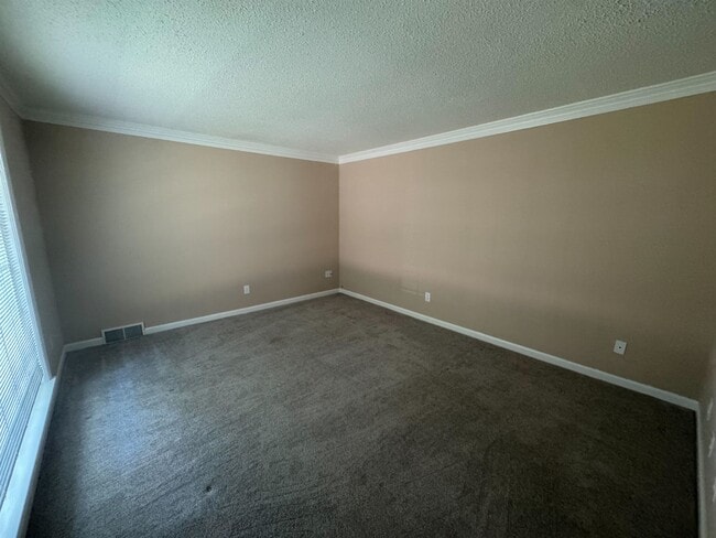 1062 Fredericksburg Cove in Collierville, TN - Building Photo - Building Photo