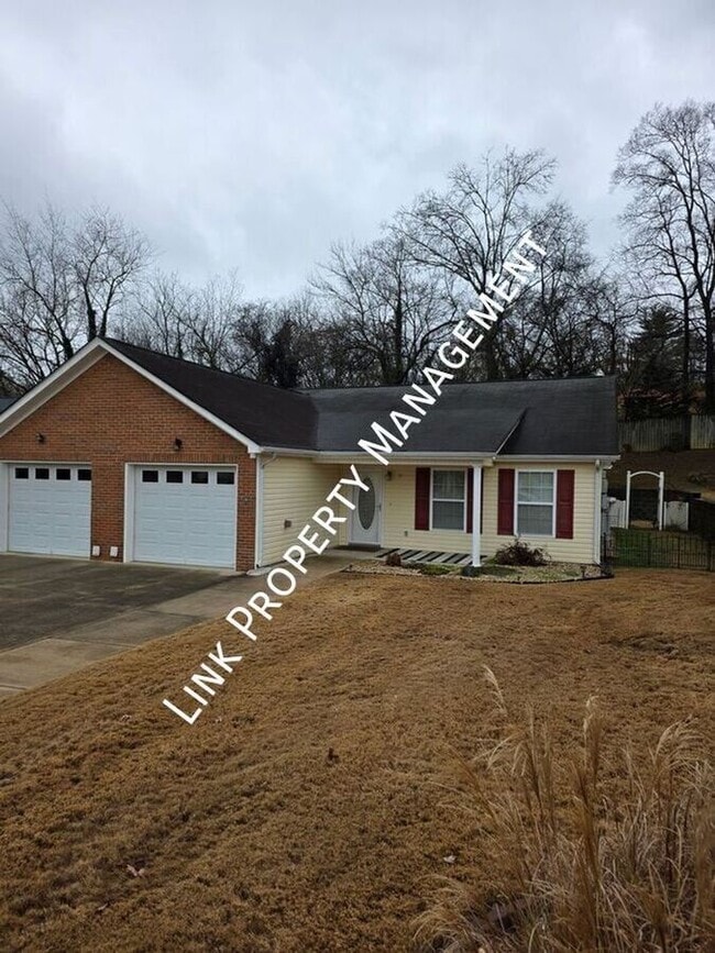 property at 21 Sheila Gail Ln