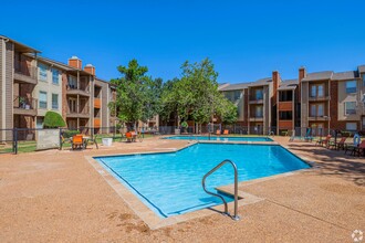 Bluff Creek in Oklahoma City, OK - Building Photo - Building Photo