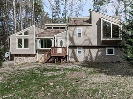 1400 Boxwood Trce NW in Acworth, GA - Building Photo