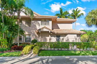 16921 Isle of Palms Dr in Delray Beach, FL - Foto de edificio - Building Photo