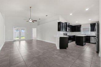 424 Buchannan Dr in Davenport, FL - Building Photo - Building Photo