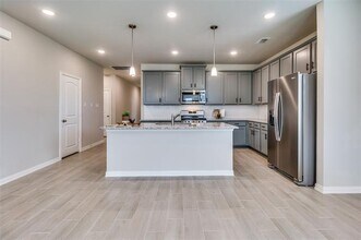 3737 Paradise Way in Sherman, TX - Building Photo - Building Photo