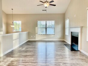 224 Stone Creek Ct in Temple, GA - Building Photo - Building Photo