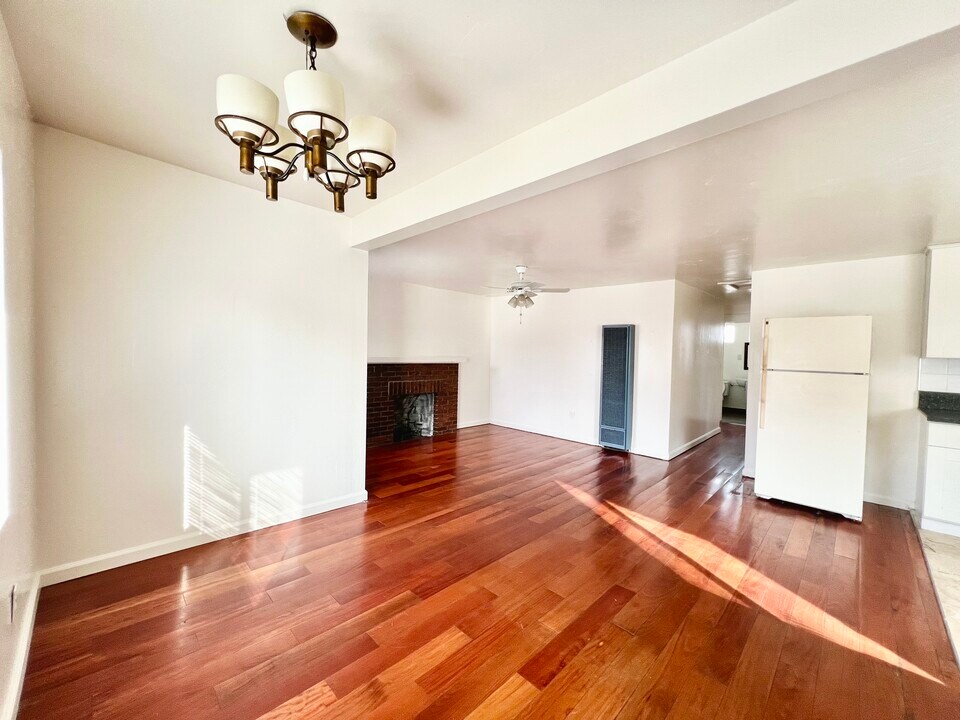 451 27th St in San Diego, CA - Building Photo