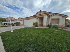 6127 Turtle River Ave in Las Vegas, NV - Building Photo - Building Photo