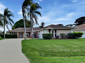 2774 SE Bishop Ave in Port St. Lucie, FL - Building Photo