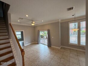 100 Downing St in Panama City Beach, FL - Building Photo - Building Photo