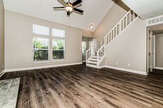 4509 Horizon Dr in Rowlett, TX - Foto de edificio - Building Photo