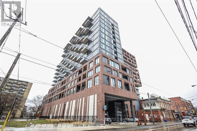 270-1270 Dufferin St in Toronto, ON - Building Photo - Building Photo