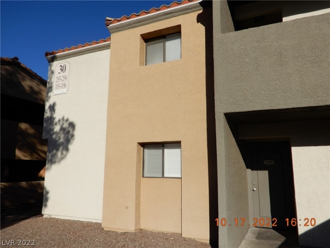 3151 N Soaring Gulls Dr in Las Vegas, NV - Building Photo - Building Photo