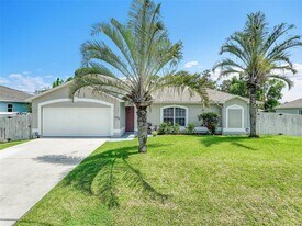 1332 SW Granville Ave in Port St. Lucie, FL - Building Photo