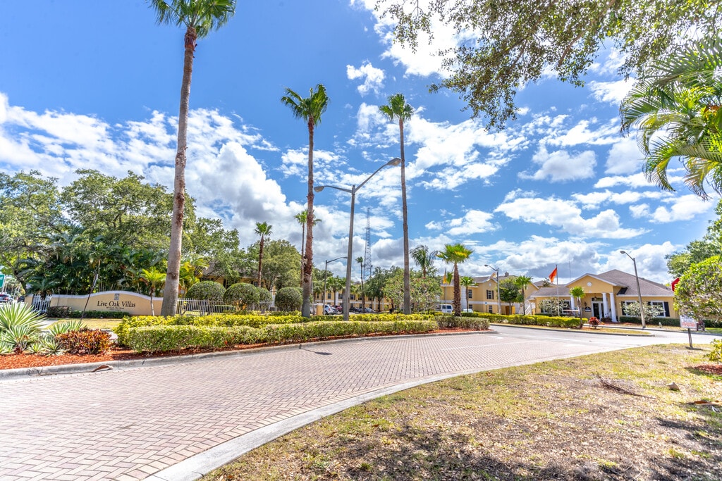 Live Oak Villas Apartments Fort Pierce, FL Apartments For Rent
