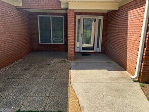 300 Wisteria Way in Covington, GA - Building Photo - Building Photo