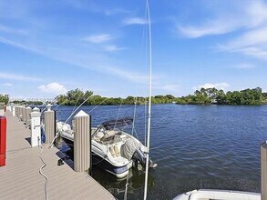 1170 N Federal Hwy in Fort Lauderdale, FL - Foto de edificio - Building Photo