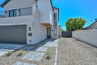 3831 North 8th St in Phoenix, AZ - Building Photo - Building Photo