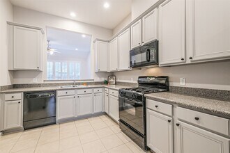 9718 Catalina Leaf Ln in Spring, TX - Building Photo - Building Photo