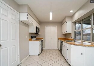 423 Southlake Dr in Forney, TX - Building Photo - Building Photo