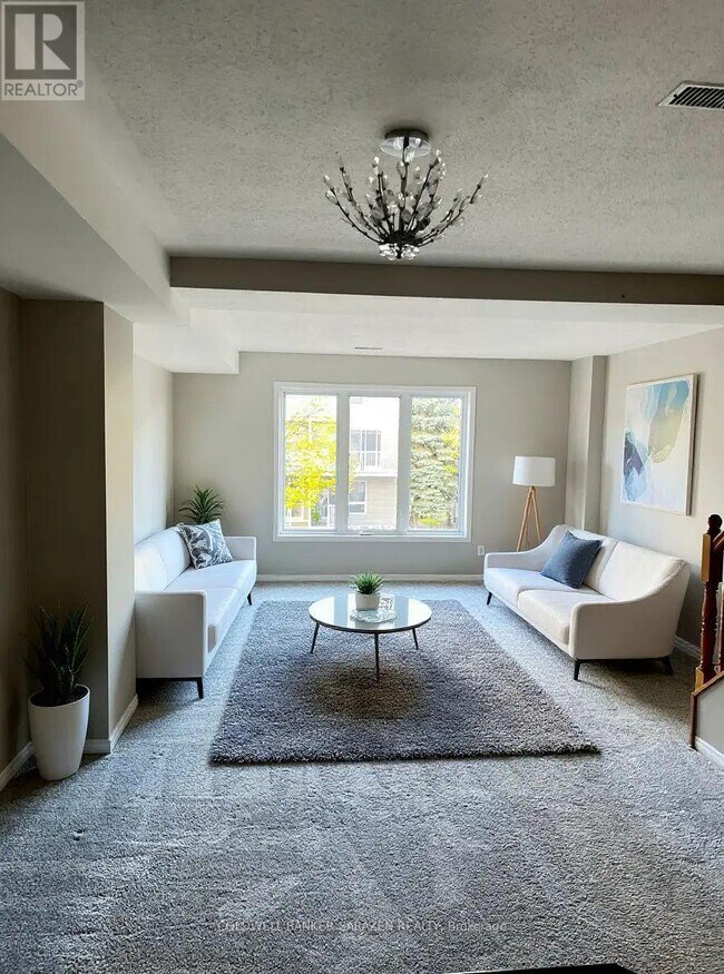 24 Privé Bonfield in Ottawa, ON - Building Photo - Building Photo