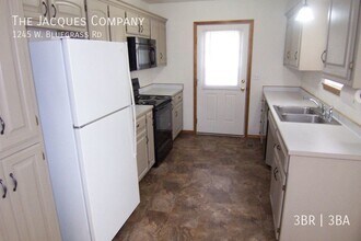 1245 Bluegrass Rd in Nixa, MO - Building Photo - Building Photo