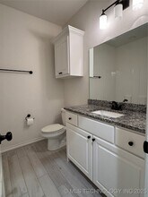 14083 S Lansing Ave in Glenpool, OK - Building Photo - Building Photo