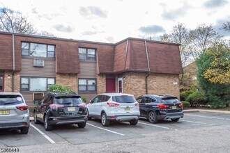 1133 Livingston Ave in North Brunswick, NJ - Building Photo - Building Photo