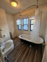 132 Simpson St in Morgantown, WV - Building Photo - Building Photo