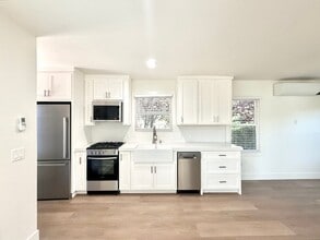 6840 F St in Tres Pinos, CA - Building Photo - Building Photo