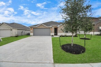 1556 King Rnch Rd in Conroe, TX - Building Photo - Building Photo