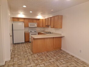 1144 S 1420 E in Provo, UT - Building Photo - Building Photo
