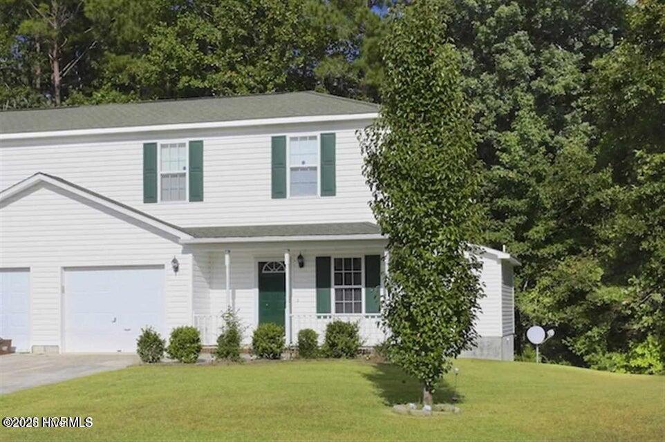 300 Winners Cir S in Jacksonville, NC - Building Photo