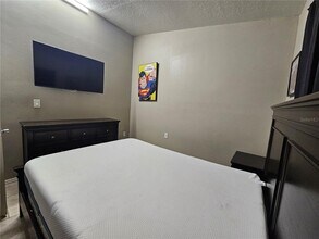 2955 Sun Pointe Ct in Kissimmee, FL - Building Photo - Building Photo