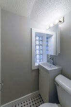 238 N Irving Ave in Minneapolis, MN - Building Photo - Building Photo