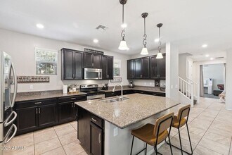 2900 S Washington St in Chandler, AZ - Foto de edificio - Building Photo