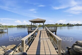 470 Lambert Ave in Flagler Beach, FL - Building Photo - Building Photo