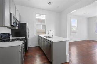 1832 Baronne St in New Orleans, LA - Building Photo - Building Photo