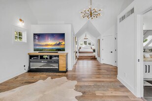 4766 Kildare Rd, Unit ID1353847P in Mound, MN - Building Photo