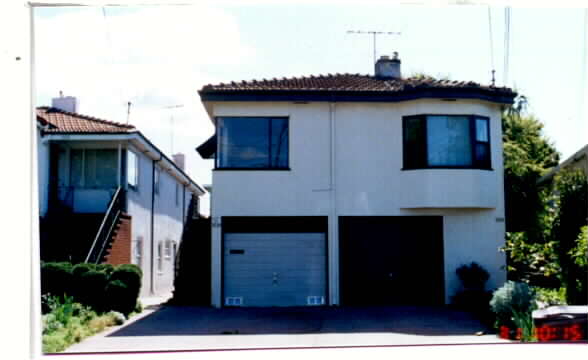 5228 Redondo Ave in Oakland, CA - Building Photo - Building Photo