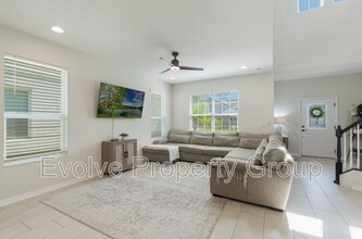 13748 Werrington Dr in Winter Garden, FL - Building Photo - Building Photo