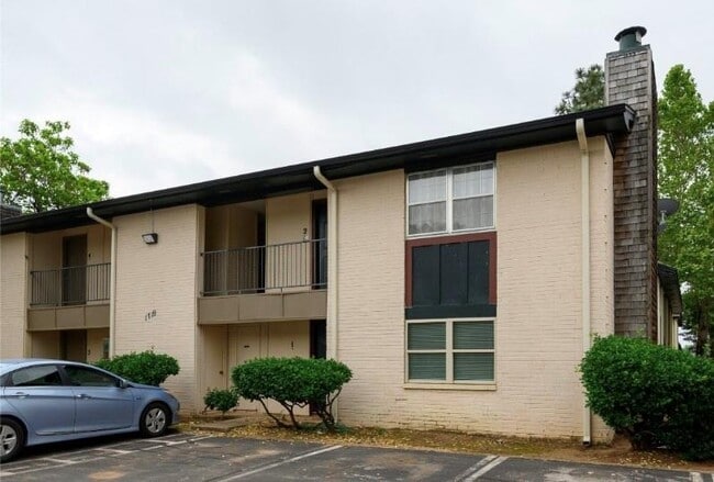 1719 E Lindsey St in Norman, OK - Building Photo - Building Photo